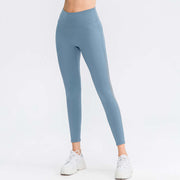 Butt lifting workout leggings for women in blue, designed for comfort and flexibility during workouts.
