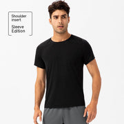 Men's loose fit quick-dry running t-shirt in black, designed for comfort and performance during workouts.