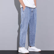 Men’s Straight-Leg Wide Fit Denim Pants